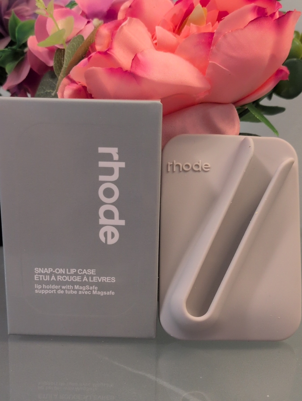 RHODE Snap-On Lip Case in Light Gray